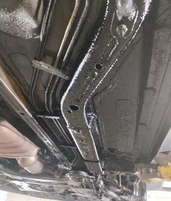 Процесс антикоррозийной защиты автомобиля